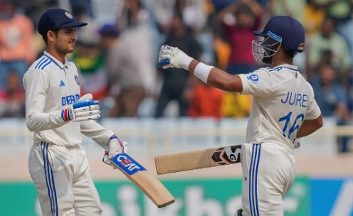 भारत ने इंग्लैंड को चौथे टेस्ट मैच में पांच विकेट से हराया 
