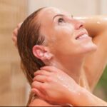 खाने के बाद नहाना क्यों है नुकसानदायक? आइये जानते हैं इसके कारण