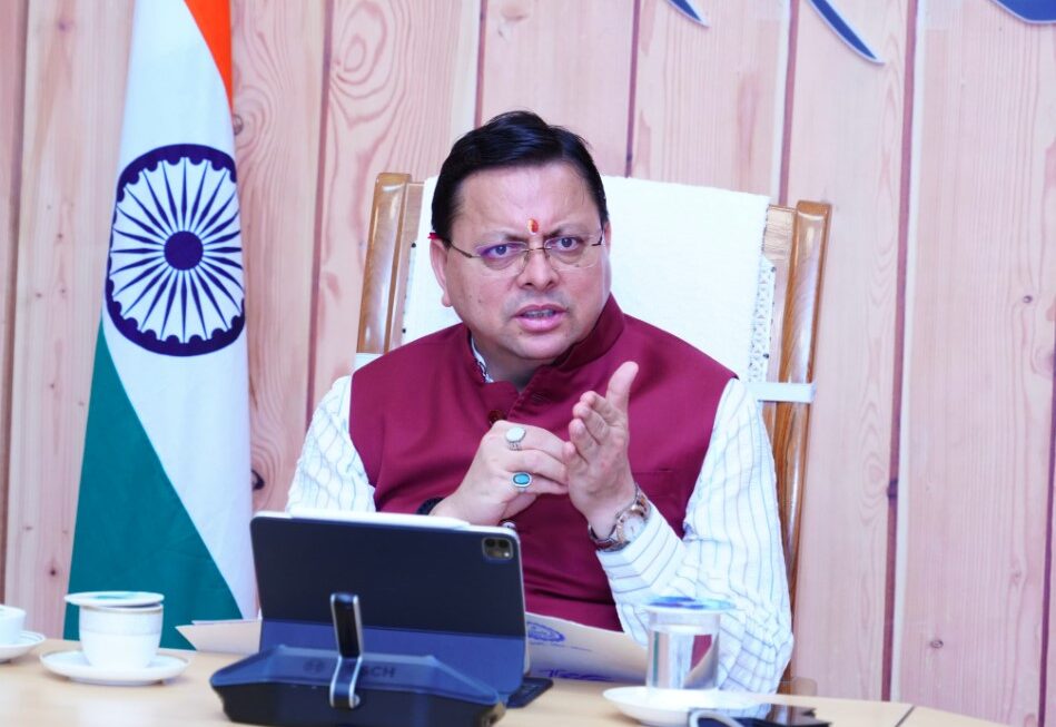 सरकारी भूमि में अतिक्रमण न हो इसके लिए मजबूत मैकेनिज्म बनाया जाय- मुख्यमंत्री