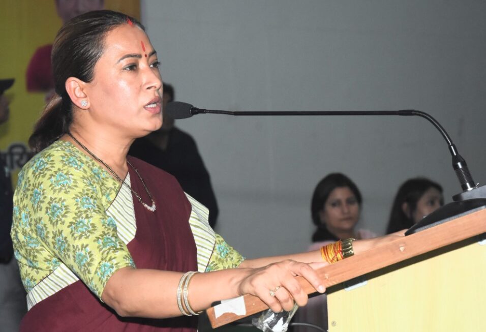 जनहित कार्यों की रीढ़ बनेगी आंगनबाड़ी कार्यकत्रियां- रेखा आर्या