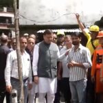 मुख्यमंत्री धामी ने बड़कोट तहसील के स्यानाचट्टी में आपदा प्रभावित क्षेत्र का किया स्थलीय निरीक्षण