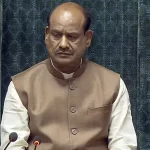 हंगामे में डूबा मानसून सत्र, लोकसभा अध्यक्ष ने सांसदों को लगाई फटकार