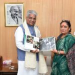 उत्तराखंड विधानसभा अध्यक्ष ऋतु खण्डूडी ने केंद्रीय वन मंत्री भूपेन्द्र यादव से की शिष्टाचार भेंट