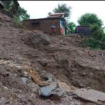 रुद्रप्रयाग के बसुकेदार क्षेत्र में बादल फटने से भारी तबाही, कई वाहन बहे