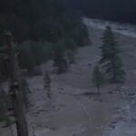 तेलगाड में बोल्डरों की बौछार, भागीरथी का प्रवाह रुका – भय और दहशत में लोग