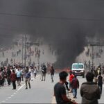 नेपाल में जेलों से हज़ारों कैदी फरार, हालात बेकाबू