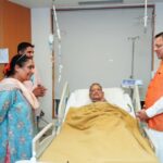 सीएम धामी ने मैक्स हॉस्पिटल में पूर्व मुख्यमंत्री खंडूरी का जाना हाल
