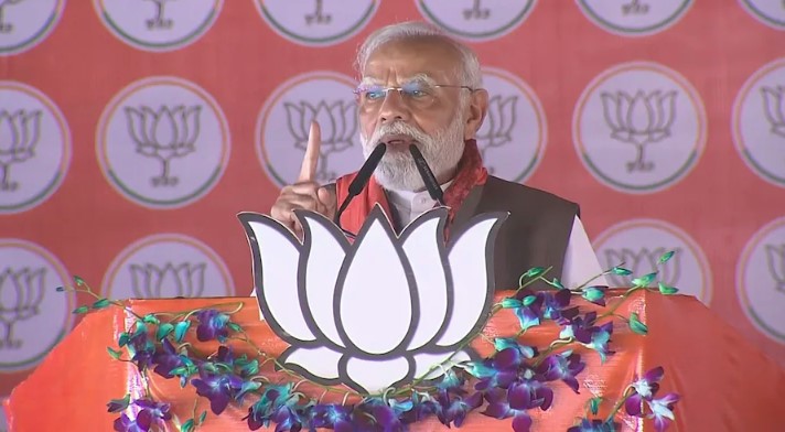 पीएम मोदी का विपक्ष पर तीखा वार, कहा- “छठी मैय्या का अपमान करने वालों को बिहार कभी माफ नहीं करेगा”