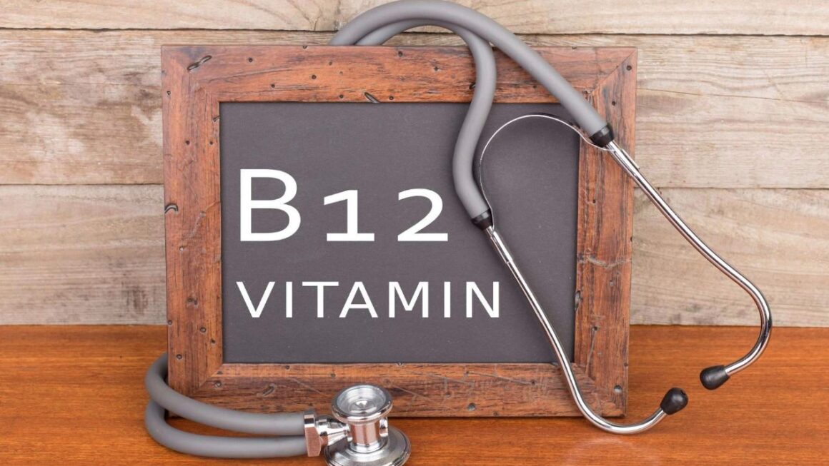 Vitamin B12 की कमी सिर्फ डाइट की गलती नहीं, कई आम दवाएं भी बिगाड़ रहीं हैं पोषण संतुलन
