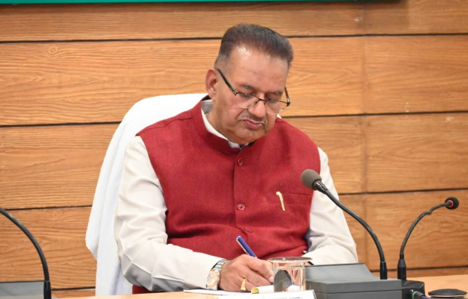 मसूरी विंटर लाईन कार्निवाल 2025 की तैयारियों की उच्चस्तरीय समीक्षा, मंत्री गणेश जोशी ने दिए सख्त निर्देश