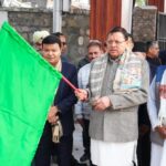 मुख्यमंत्री धामी ने मोबाइल मेडिकल यूनिट वाहनों का किया फ्लैग‑ऑफ