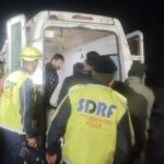 टिहरी के ब्यासी क्षेत्र में अनियंत्रित होकर गहरी खाई में गिरा वाहन, SDRF ने किया रेस्क्यू