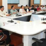 मुख्य सचिव आनन्द बर्द्धन ने कुम्भ मेला – 2027 की तैयारियों को लेकर ली बैठक