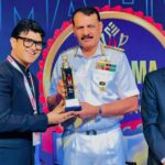 नौसेना प्रमुख एडमिरल दिनेश के. त्रिपाठी ने शिक्षाविद ललित मोहन जोशी को किया सम्मानित