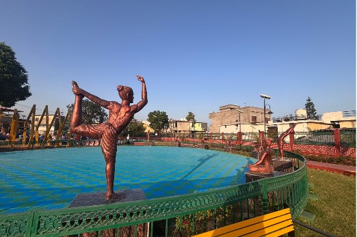 विकास का धामी मॉडल : मियावाला में तालाब बना खूबसूरत पार्क, लोगों को मिली नई सैर की जगह