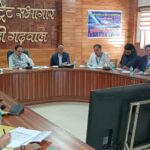 बैंकर्स और विभागीय अधिकारी समन्वय के साथ करें कार्य- मुख्य विकास अधिकारी