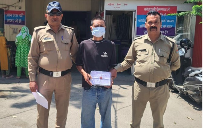 प्रेमनगर क्षेत्र में हुई लूट की घटना में फरार अभियुक्त को दून पुलिस ने किया गिरफ्तार