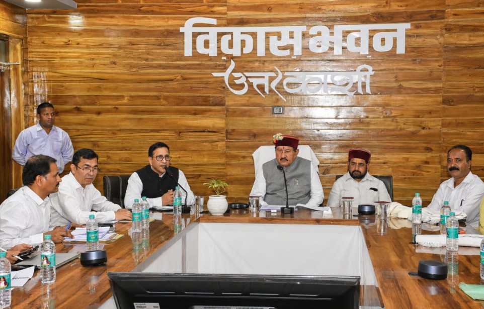 गांव, गरीब और युवाओं का विकास सरकार की प्राथमिकता- कैबिनेट मंत्री भरत सिंह