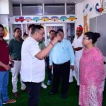 डीएम अपूर्वा पाण्डे ने किया इमरजेंसी, आईसीयू, डायलिसिस यूनिट समेत विभिन्न वार्डों का निरीक्षण, व्यवस्थाएं बेहतर करने के दिए निर्देश