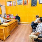 बरसात से पहले एक्शन मोड में मेयर सौरभ थपलियाल, शहर को जलभराव और गंदगी से मुक्त रखने के दिए सख्त निर्देश