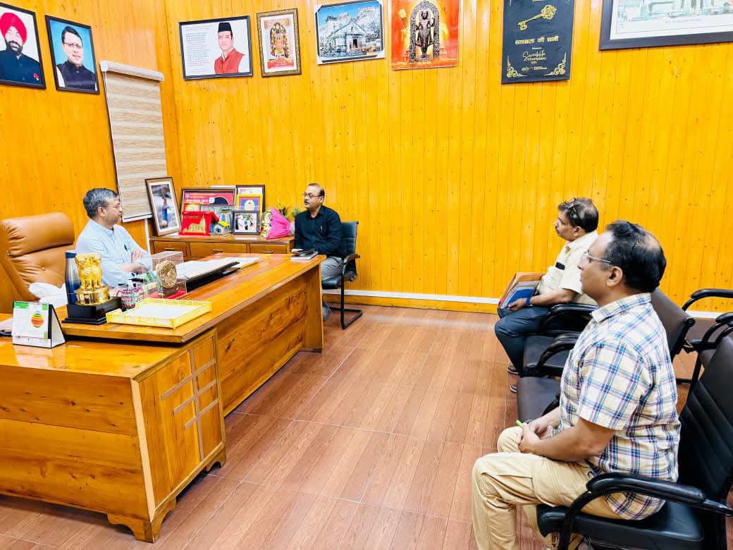 बरसात से पहले एक्शन मोड में मेयर सौरभ थपलियाल, शहर को जलभराव और गंदगी से मुक्त रखने के दिए सख्त निर्देश