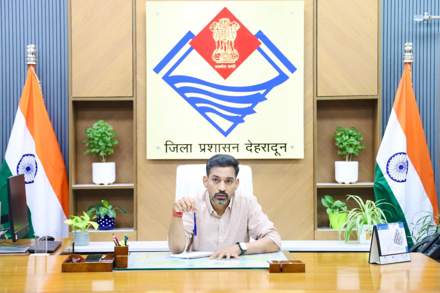 उद्योग मित्रों की समस्याओं का समाधान करना जिला प्रशासन की प्राथमिकताः डॉ आशीष चौहान