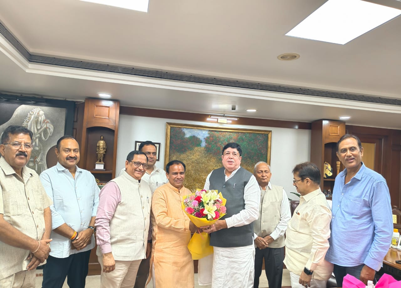 सूबे में चलाया जायेगा ‘खेत बचाओ, जीवन बचाओ’ अभियानः डाॅ. धन सिंह रावत