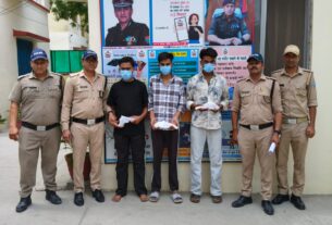 15 हजार रुपये का इनामी बदमाश समेत तीन गिरफ्तार, दून पुलिस ने अवैध हथियार किए बरामद