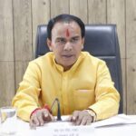 शिक्षा विभाग में शिक्षकों व कार्मिकों के अटैचमेंट होंगे समाप्त: डाॅ. धन सिंह रावत