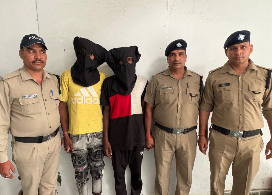 सेलाकुई में चोरी की पांच वारदातों का खुलासा, दो शातिर चोर गिरफ्तार