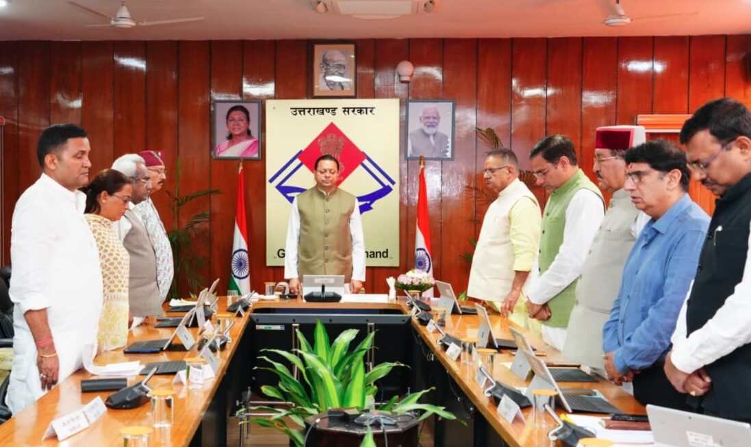 धामी कैबिनेट की बैठक में कई महत्वपूर्ण प्रस्तावों पर लगी मुहर