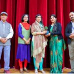 बच्चों के सर्वांगीण विकास के लिए रंगमंच और सांस्कृतिक गतिविधियां अत्यंत आवश्यक- जिलाधिकारी