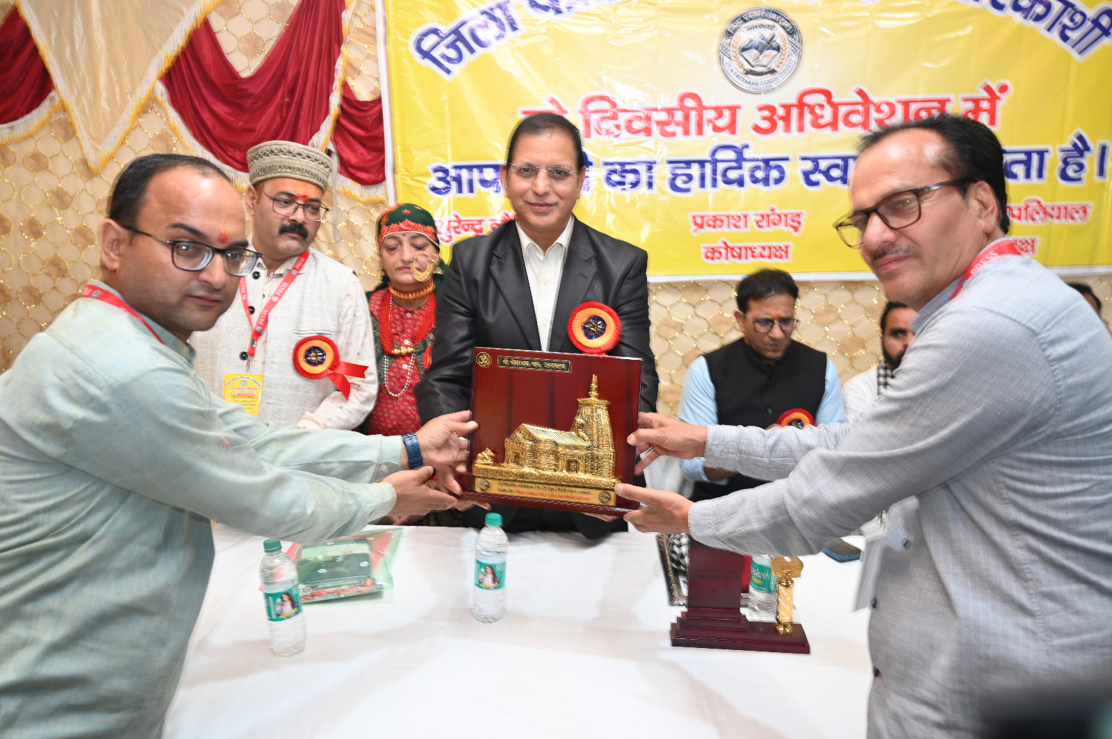 चारधाम यात्रा में मीडिया की भूमिका पर मंथन, उत्कृष्ट कार्य करने वालों का हुआ सम्मान