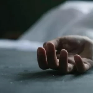 जेल अस्पताल के बाथरूम में 16 मुकदमों के आरोपी बंदी ने लगाया फंदा, परिजनों ने जेल डिप्टी पर जड़े गंभीर आरोप