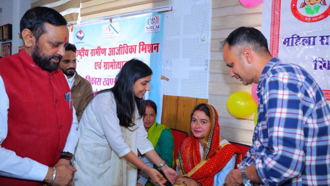 खिर्सू में जनसेवा शिविर: 21 शिकायतें दर्ज, अधिकांश का मौके पर निस्तारण