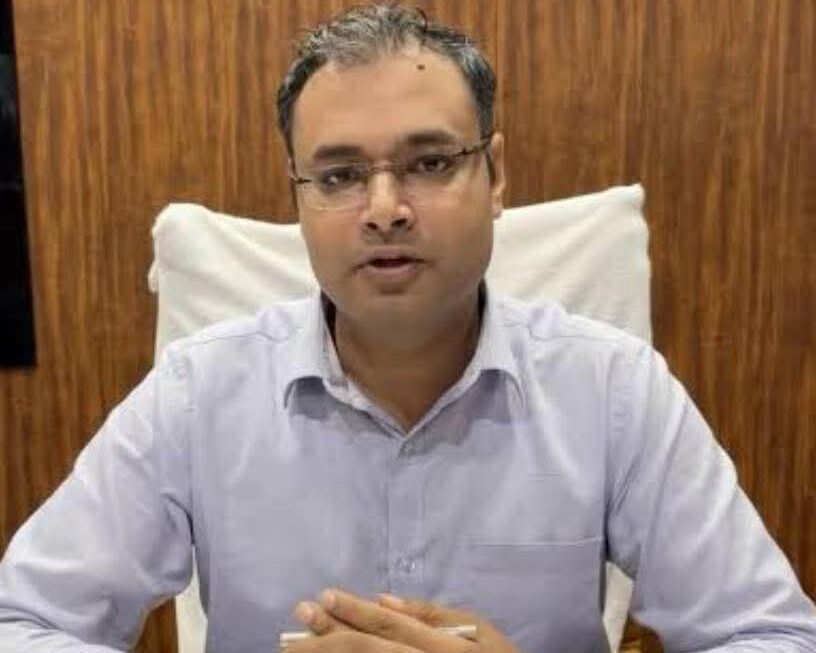 चमोली में बिना डीएम अनुमति आवासीय भवनों पर सीलिंग-ध्वस्तीकरण नहीं, जिलाधिकारी गौरव कुमार के सख्त निर्देश