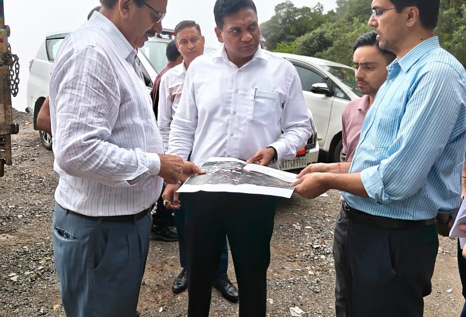 मुख्यमंत्री धामी के नेतृत्व में बदल रही मसूरी की तस्वीर, पर्यटन विकास मॉडल को मजबूती देगी विश्वस्तरीय रोपवे परियोजना