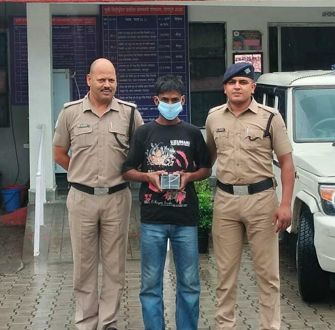 12 घंटे में मोबाइल चोरी का खुलासा, नशे के लिए चोरी करने वाला आरोपी गिरफ्तार