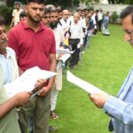 जनता मिलन में आयुक्त दीपक रावत का एक्शन, भूमि विवाद से लेकर धोखाधड़ी तक कई मामलों में दिए तत्काल निर्देश