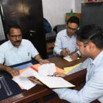 हल्द्वानी तहसील में डीएम का औचक निरीक्षण, एक साल से लंबित भूमि सीमांकन मामलों पर जताई नाराजगी