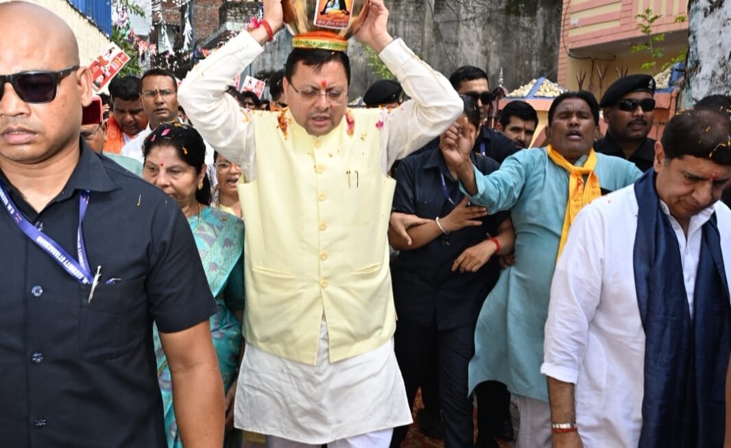 भगवानपुर से समरसता संकल्प अभियान का शुभारंभ, सीएम धामी ने किया कलश यात्रा का नेतृत्व