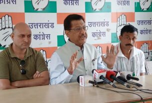 बदरीनाथ धाम के चढ़ावा चोरी पर जवाब दे सरकार- कांग्रेस