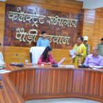 जनता मिलन कार्यक्रम में डीएम ने सुनीं जनशिकायतें, अधिकांश मामलों का मौके पर हुआ समाधान