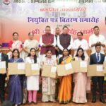 मुख्यमंत्री धामी ने चयनित 187 अभ्यर्थियों को बांटे नियुक्ति पत्र