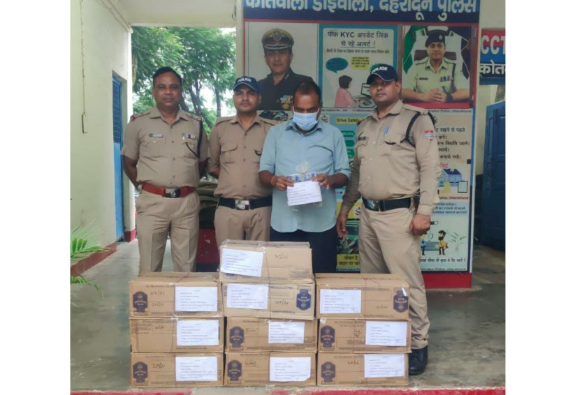 शराब तस्करी में लिप्त एक अभियुक्त को दून पुलिस ने किया गिरफ्तार