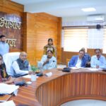 पौड़ी में जनता दर्शन में पहुंचीं 28 शिकायतें, आयुक्त ने अधिकारियों को समयबद्ध निस्तारण के दिए निर्देश