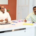 बुजुर्ग-दिव्यांगों के घर जाएंगे बीएलओ, करेंगे नोटिसों का निस्तारण- सीईओ