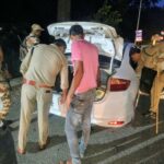 एसएसपी देहरादून के निर्देशों पर सम्पूर्ण जनपद में दून पुलिस द्वारा लगातार चलाया जा रहा सघन चेकिंग अभियान