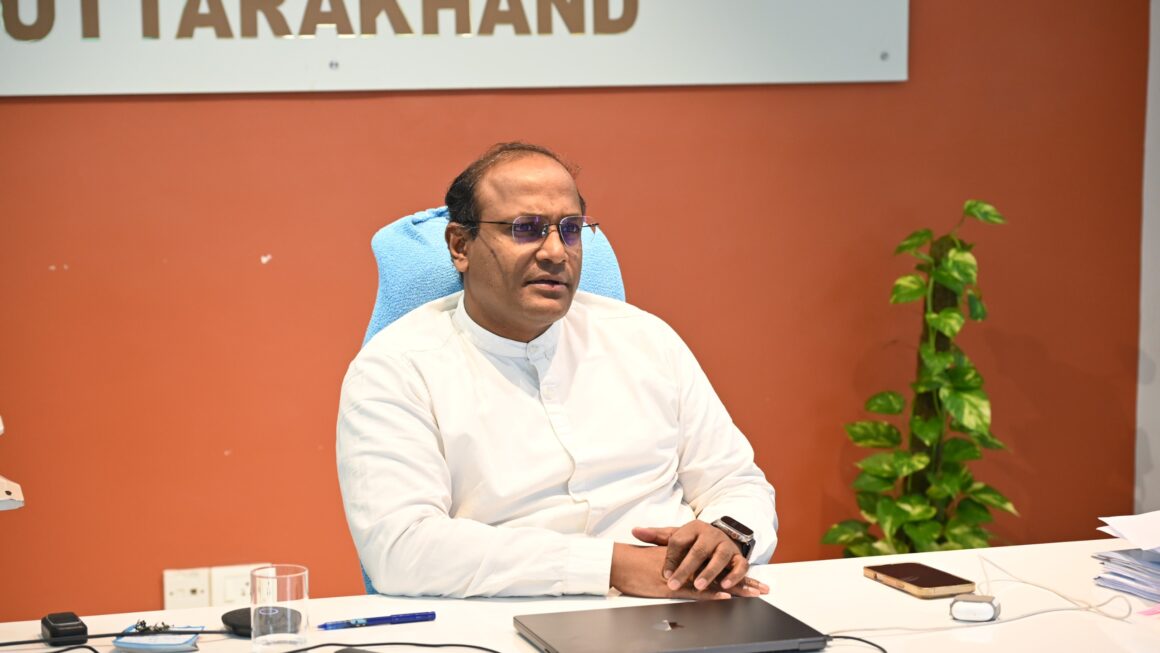 लापरवाह अफसरों की तय होगी जिम्मेदारी, सीईओ ने SIR की समीक्षा में दिए सख्त निर्देश