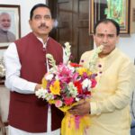 उच्च शिक्षा मंत्री डाॅ. रावत ने नवनियुक्त केन्द्रीय शिक्षा मंत्री प्रहलाद जोशी से की मुलाकात